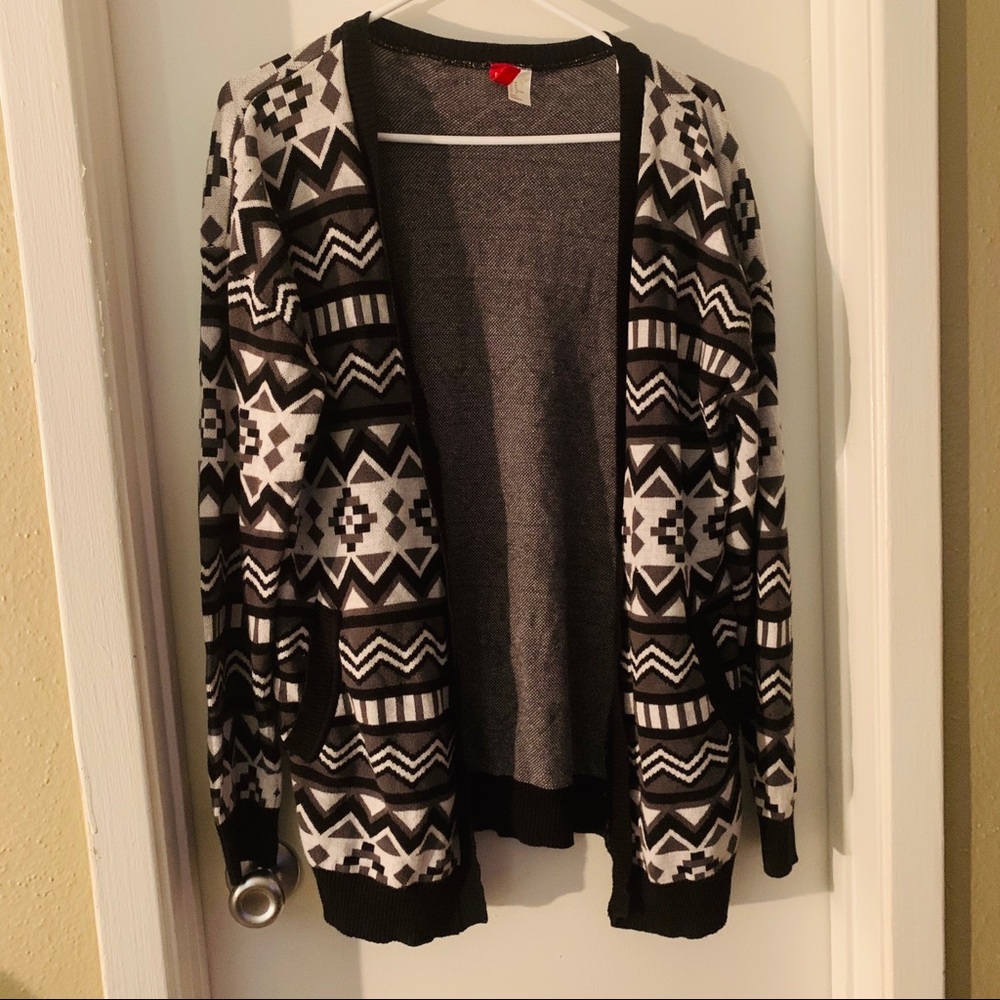 H&M Divided Aztec Boho Knit Cardigan